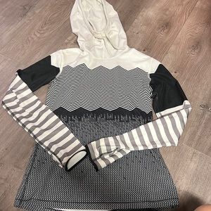 Nike pro turtleneck like sweatshirt